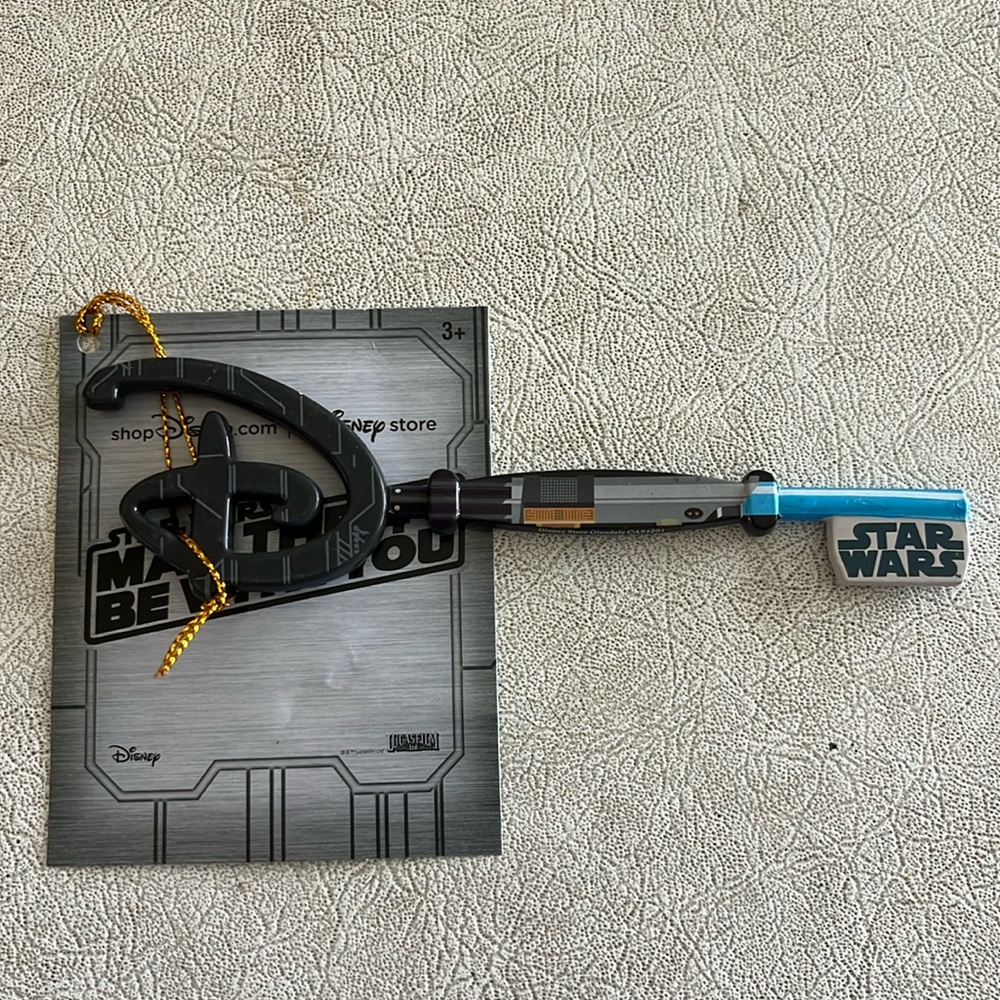 Disney Star Wars key ornament brand new